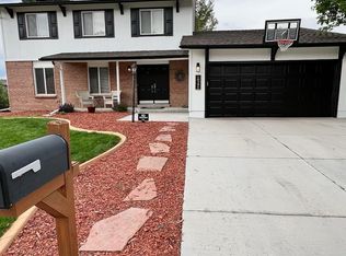 10395 E Weaver Cir, Englewood, CO 80111