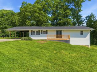 306 Allen Dr, Stanton, KY 40380
