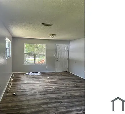 1337 Stewart Rd — Photo 8