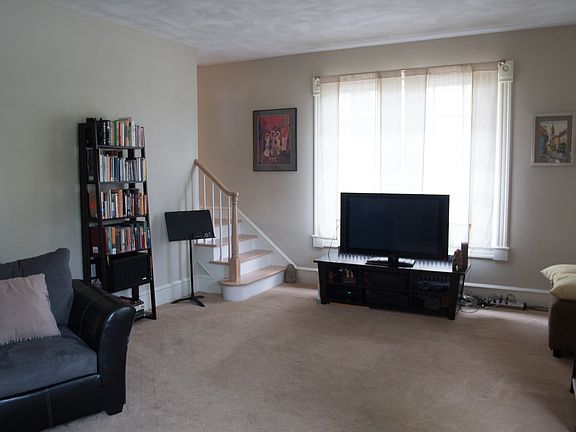 Access to upstairs & Kitchen