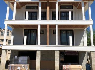 9511 Winchester Ave #B, Margate, NJ 08402