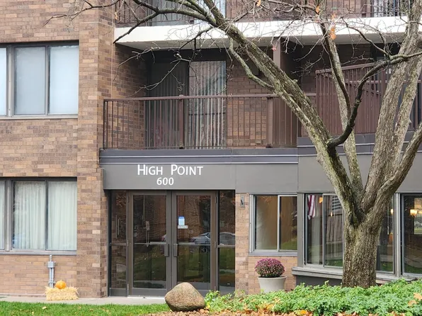 600 4th St SW APT 104, Rochester, MN 55902