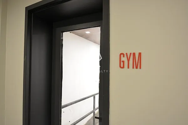 Rented by Yaffa Realty LLC | media 65