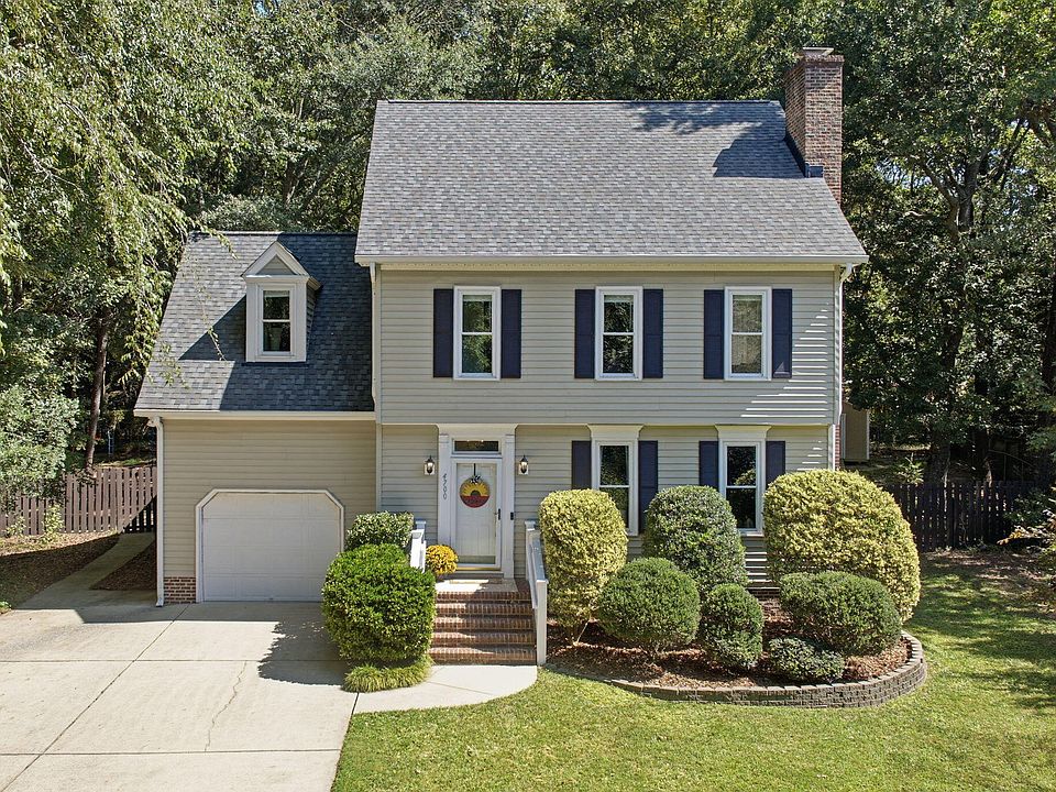 1st image of 4700 Lord Nelson Dr