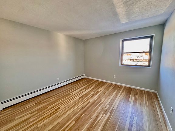 5th image of 91 Spring St #C6