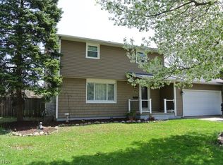 5401 Frances Dr, Lorain, OH 44053