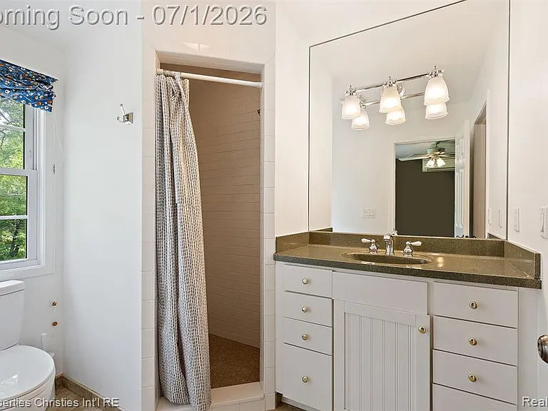 1760 Cedar Hill Dr — Photo 35