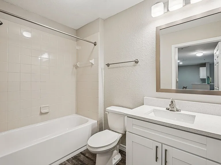 Oakwood Sarasota — Photo 28