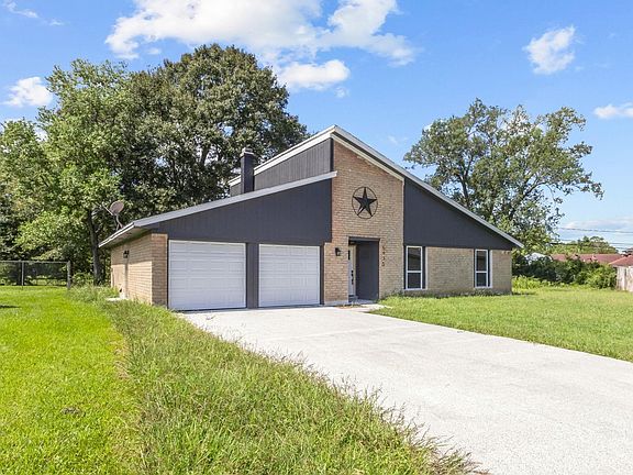 3rd image of 5935 Falcon Ln