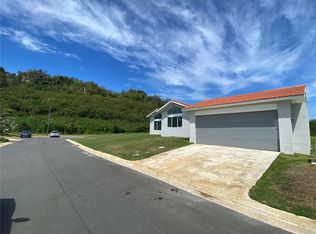 C Azaleias St #653, Dorado, PR 00646