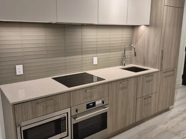 36 Olive Ave, Toronto, ON