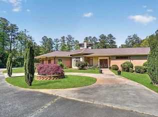 3073 Demooney Rd S, Atlanta, GA 30349