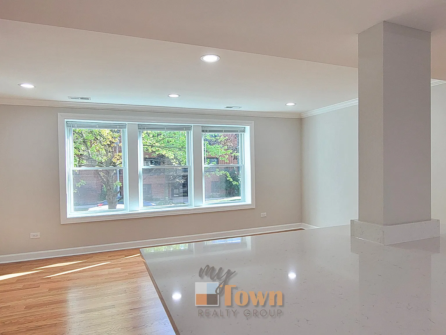 3 bed, $2,850 — Photo 3