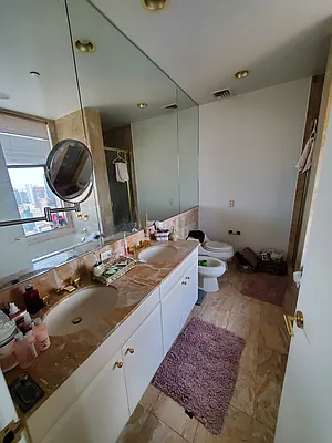 Rented by Luxury Habitat | media 31