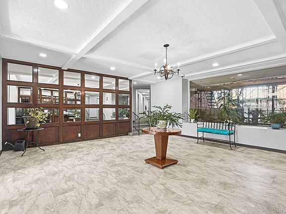 3rd image of 315 King Street #3C