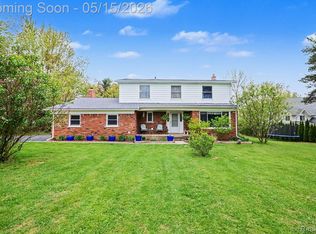 8909 Pippen Dr, Bruce Twp, MI 48065