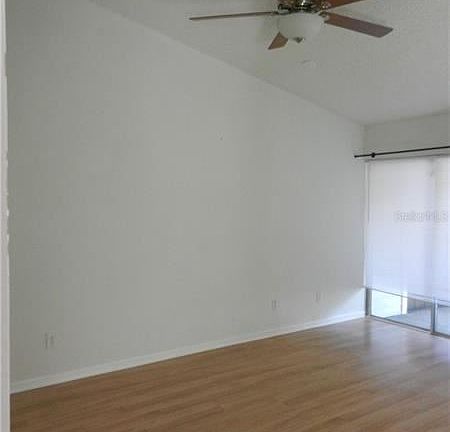 5th image of 16101 E Rambling Vine Dr