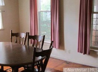 1326 4th St E, Saint Paul, MN 55106