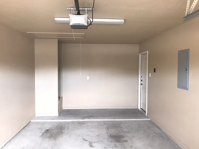 4601B Skyflower Ln — Photo 33