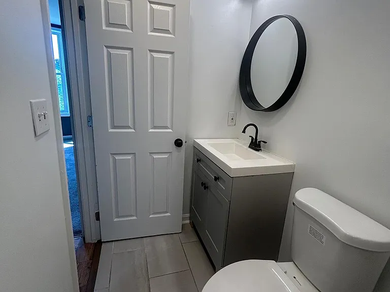1516 N Mount St — Photo 30