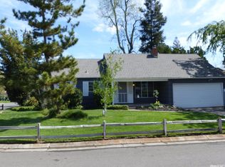 3244 Archwood Rd, Sacramento, CA 95821