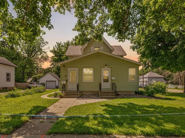 204 3rd Ave SW, Faribault, MN 55021