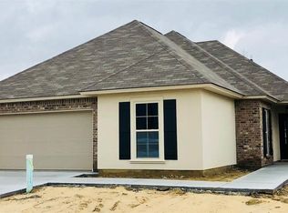 7721 Ridgeline Dr, Denham Springs, LA 70726