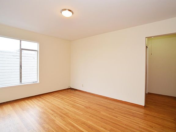 5th image of 1590 26th Ave APT 1