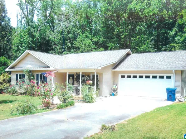 1102 28th St N, Pell City, AL 35125