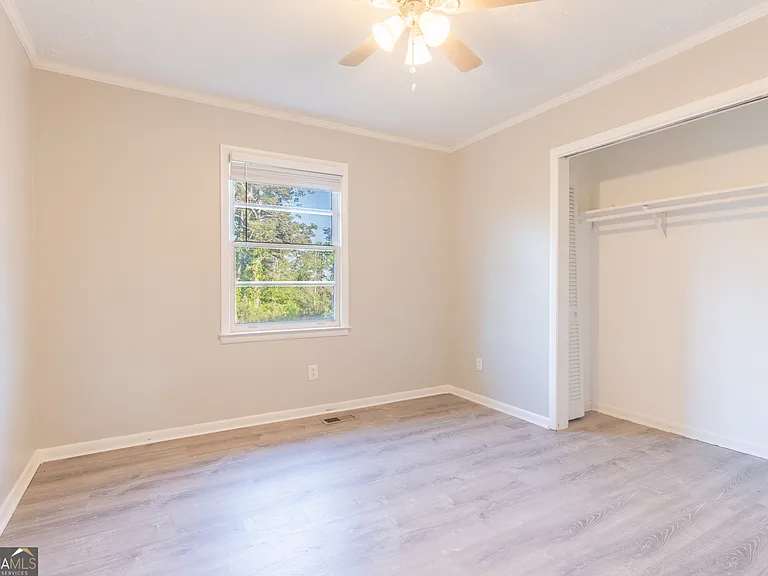 2290 Pinetree Ln NE — Photo 24
