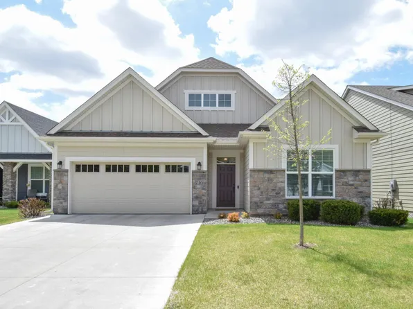 716 S Creek Dr N, Champlin, MN 55316