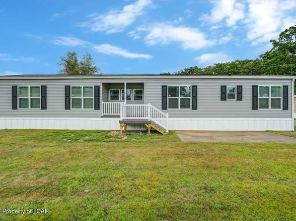 114 Misty Ln, Drums, PA 18222