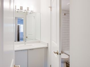 33690 Marshall Rd, Abbotsford, BC V2S1L2