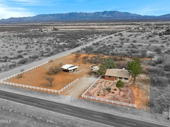 8837 S PALOMINAS Road, Hereford, AZ 85615