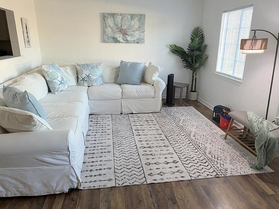 2nd image of 245 McDonnell Ave APT 226