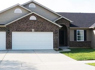 347 Cimarron Valley Trl, Wentzville, MO 63385