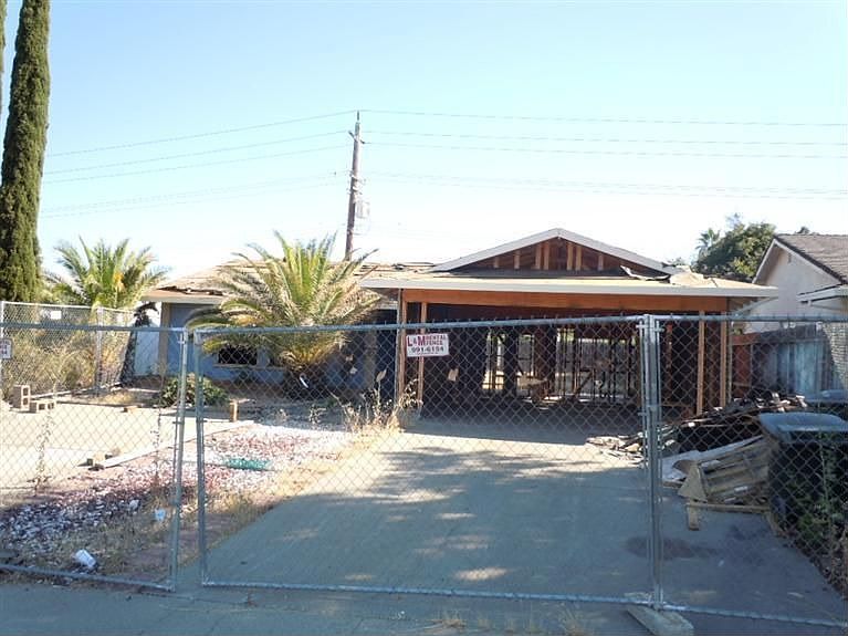 1st image of 4024 Galbrath Dr