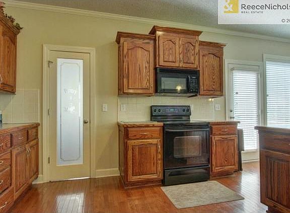 5th image of 23704 W 53rd St