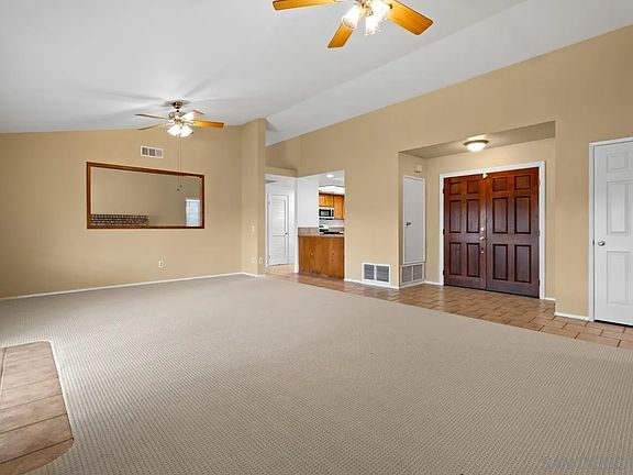 4th image of 1368 Oakleaf Ln