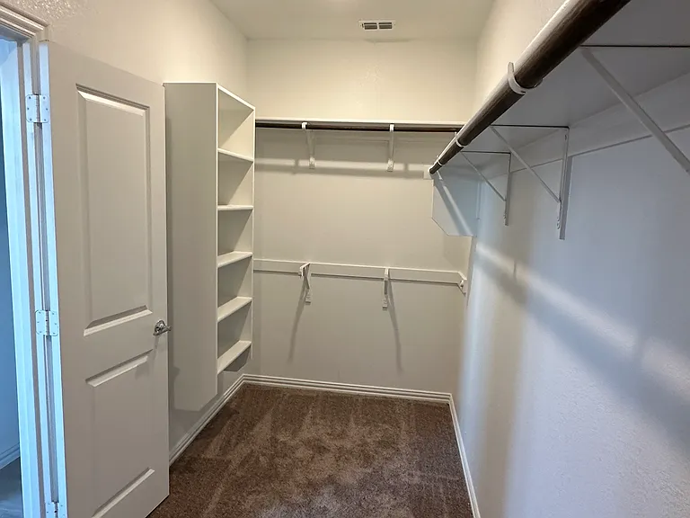 1200 Sassafras Dr — Photo 10