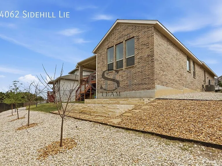 24062 Sidehill Lie — Photo 35