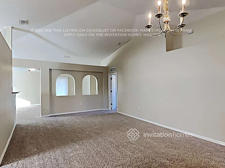 1450 Mycroft Dr — Photo 5