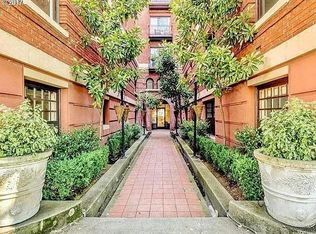 1829 NW Lovejoy St UNIT 310, Portland, OR 97209