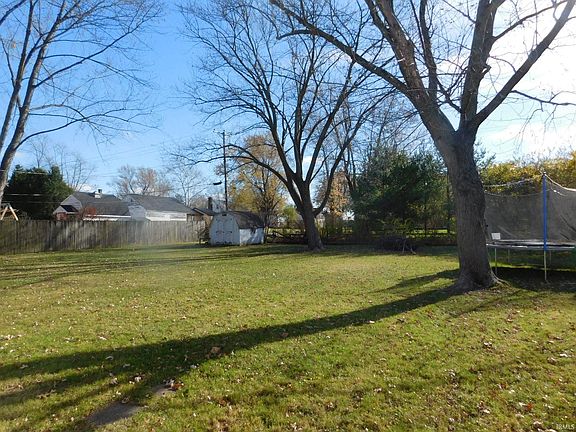 5th image of 709 W Cromer Ave