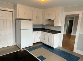 22 West St, Newport, NH 03773