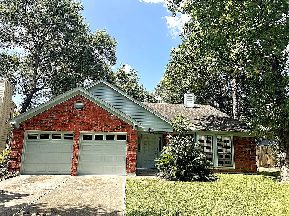 3307 Golden Willow Dr