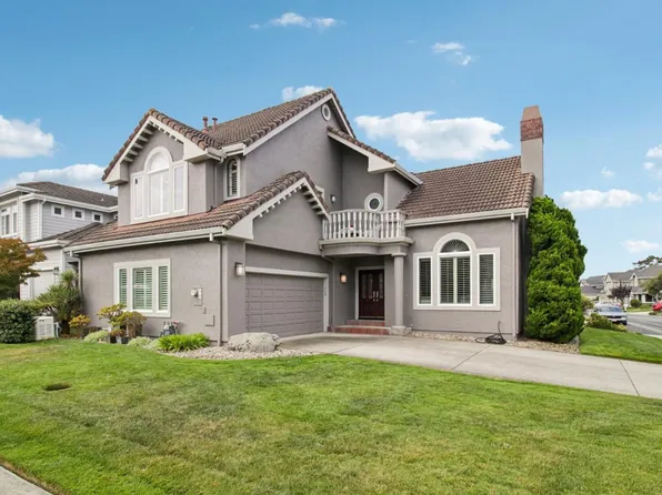 316 Eagle Trace Dr, Half Moon Bay, CA 94019