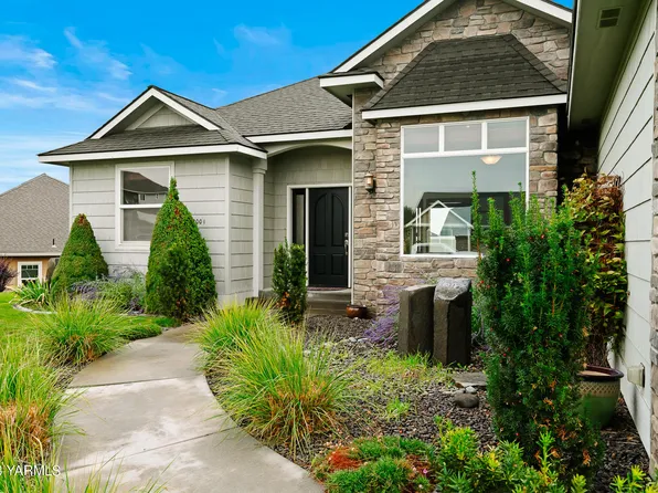 2001 S 76th Ave, Yakima, WA 98903