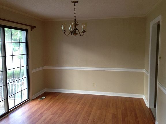 3rd image of 309 Daniel Dr