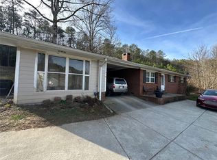 319 Fisher Creek Rd, Talking Rock, GA 30175